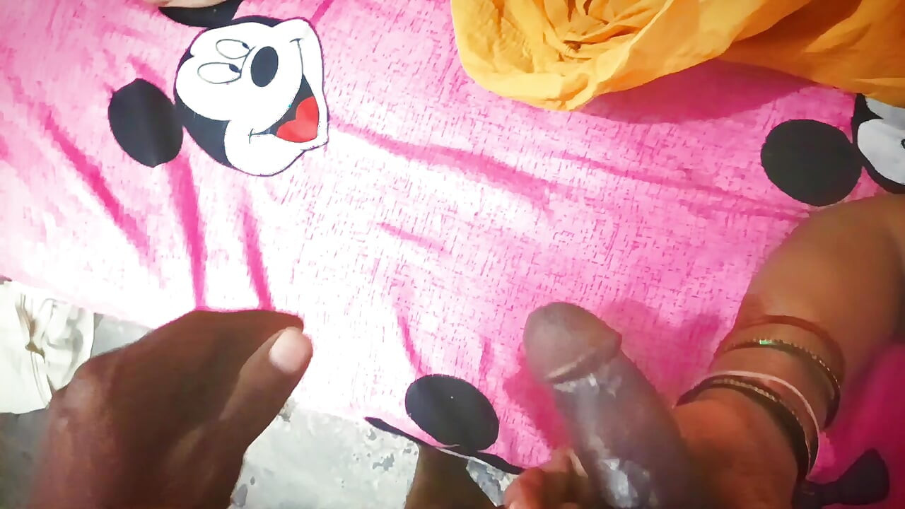 Round ass stepmom goes to her muscular stepson&#039;s room... we know what happened!