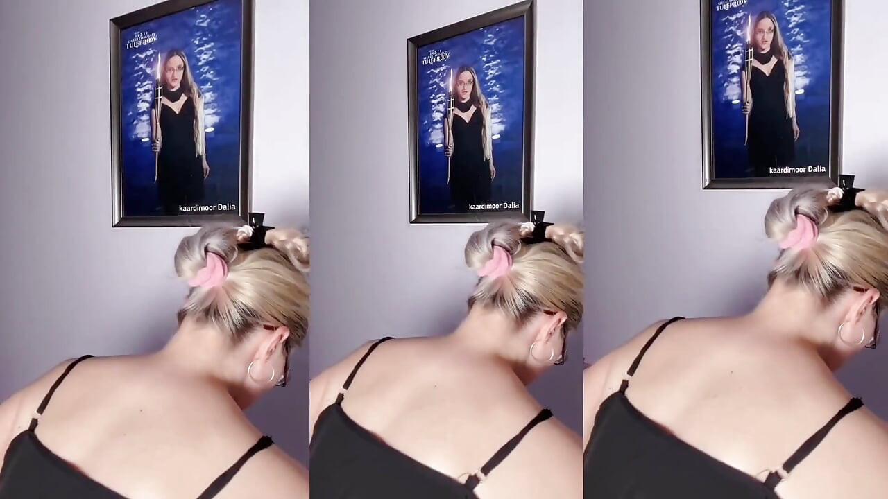 Asmr Paprika Pepper Eating - Asmr, Eye Glasses, Gianess, Lipstick, Big Lips, Mouth, Food, Face Fetish, Long Nails