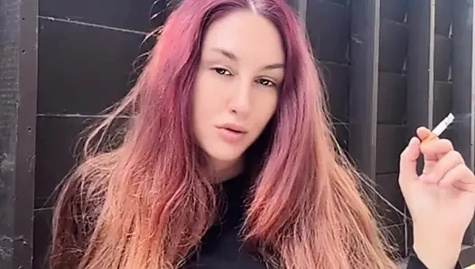 Italienische milf artemisia mit dicken titten Liebt lange haare fetisch im freien