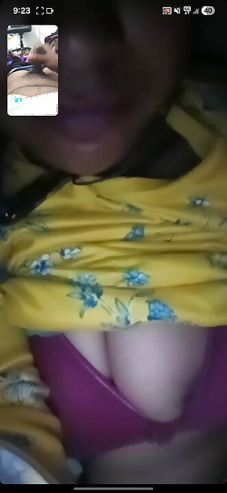 Viral βιντεοκλήση με την Desi φίλη μου