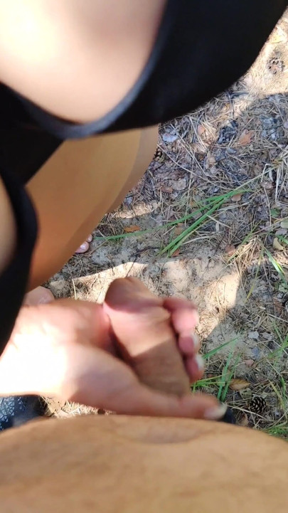 home video: hot swimsuit handjob at a public lake. 4k video | Clip 2