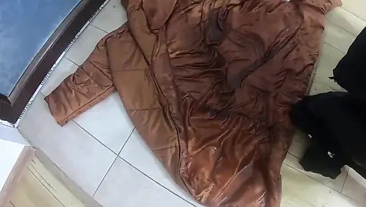 Pinkeln, sperma und unter die jacke, besessenheit blowjob, goldene dusche & nasses fetischspiel
