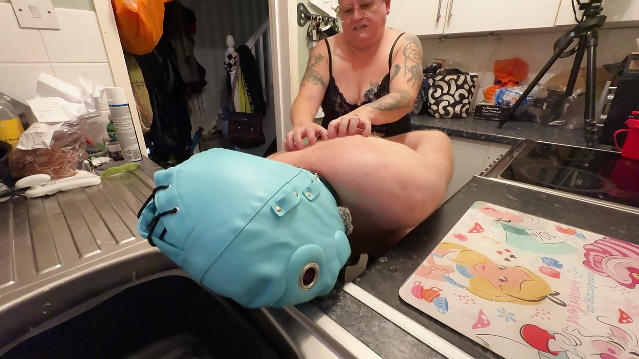 Mistress Izars Relentless Punishment Pegging in the Fridge and Kitchen