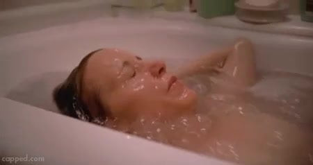 Felicity Huffmann nude in bathtube