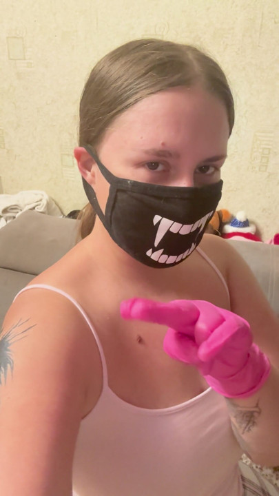 I will put latex gloves and perform a deep anal examination