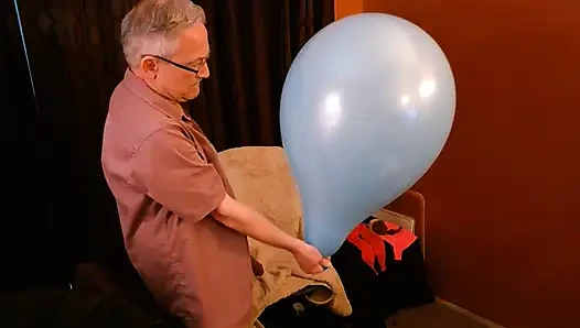 154) sapık baba ile büyük yuvarlak balon eğlencesi