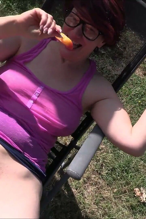 Ice Cream in the Mouth and in the Pussy