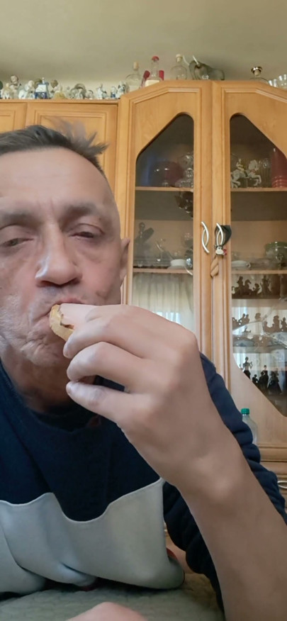 Sandwich with ham and natural mayonnaise (sperm) | Clip 2