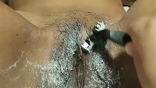 Shaving a Teen Latina Pussy