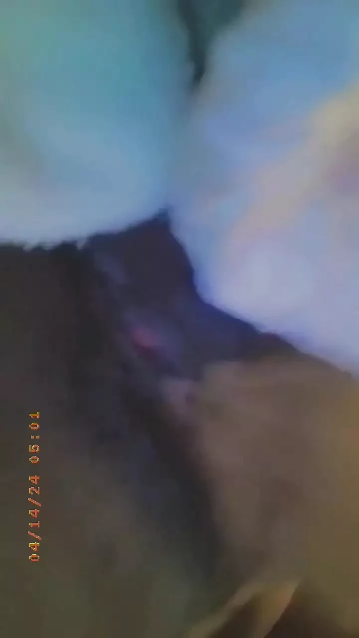 Aksi hot lesbian memek aduhai ini!