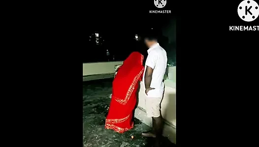 Malli-mädchen feiert Karwachouth mit tamilischem jungen teil 1
