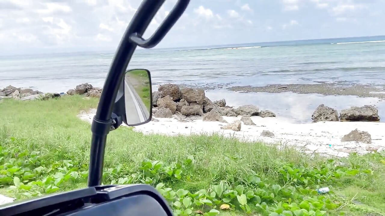 Tourist Fucks a Beautiful Colombian He Finds on an Island! - Abella Olsen