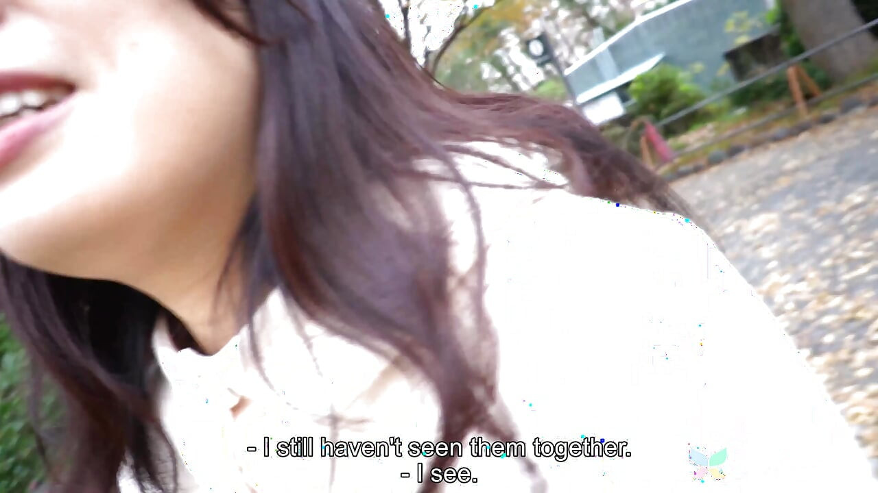 도쿄에서 외부 섹스를 찾는 바람피는 마누라 사쿠라바 카오리