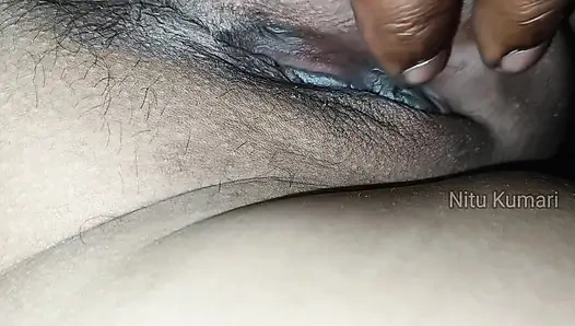 Bhabhi ki chut mein jab land Dala to boli pura andar Tak dal do