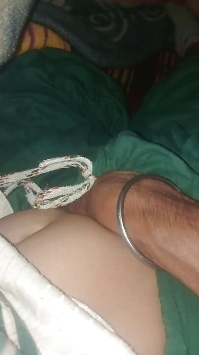 Desi wife hardcore fuck and teasing with her boobs