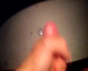 Me watching porn and cumming loud