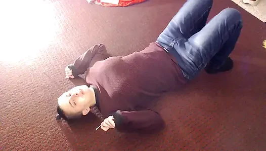 Sırta hapşır püskürtüyor