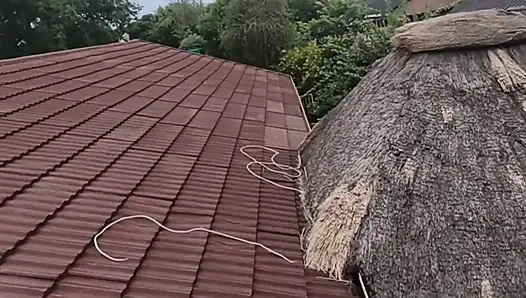 Meine nachbarn beim ficken beim fliegen mit meiner Drohne erwischt