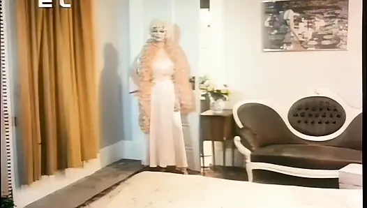 Sadece penis emmeyi bilen kızlar