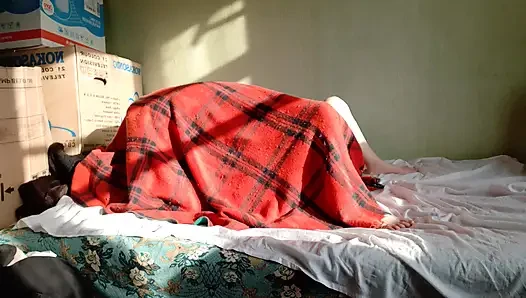 Aku dan ibu tiriku ngentot posisi 69