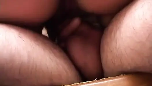 Ibu tiriku dengan teman-temanku di rumah, luar biasa!!