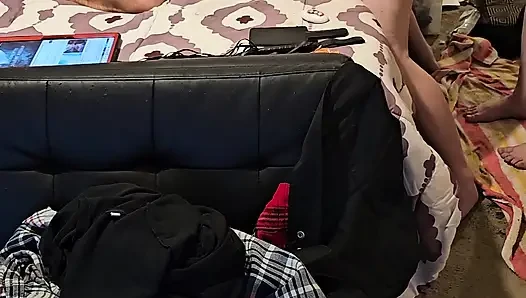 Suami dikurung, dientot gaya pegg, dilepas