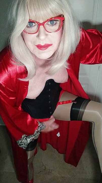 Quick Cum Crossdresser