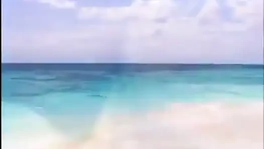Jeanette sert bir yarağa binerken balon götüne bir göz atın