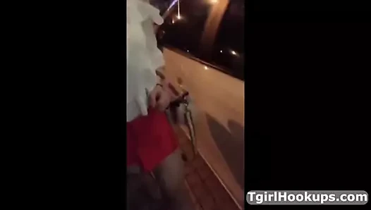 Tgirl amatör boşalma yarak