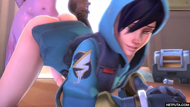 Widowmaker fucks Dva at the Beach NETFUTA SFM FUTANARI