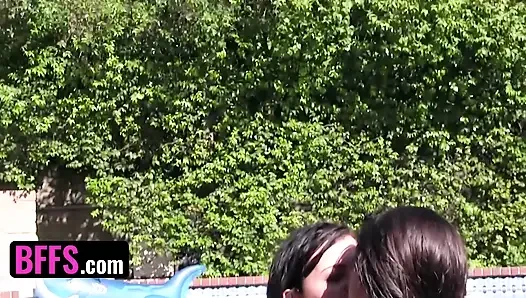 BFFS - Keisha Grey And Her Naughty Girlfriends In Bikini Get Wild In Hot Summer Day By The Pool