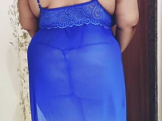 Slide clips of India Bbw Chubby Bhabhi in Blue Lingerie showing boobs big ass