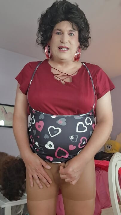 Lingerie show for Daddy and friends story!