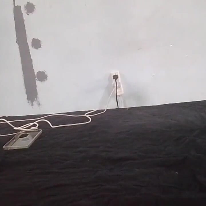 It's so Good When I Masturbate Alone in My Room