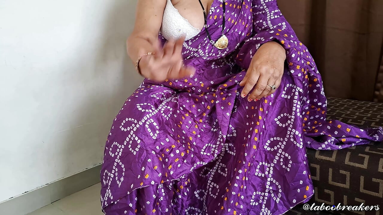 Purple Saree Love the Gujrati Bhabhi Feeling