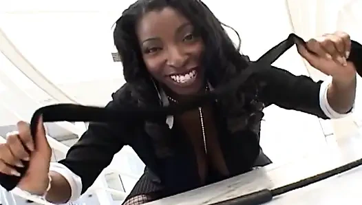 Schmerz in Pornografie Muss Vergnügen Sein