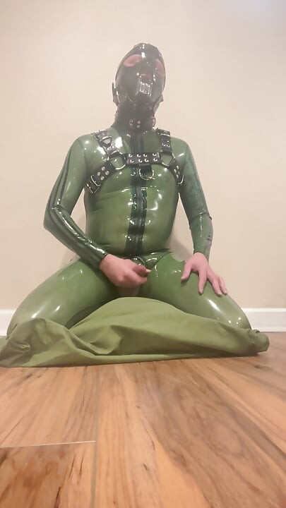 Dört saat boyunca lastik meme uçları