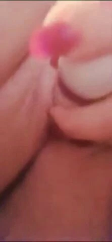 I theia leei thelei na ton exei synexeia mesa tis
