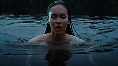 Amanda Seyfried & Megan Fox - Ciało Jennifer HD 1080p