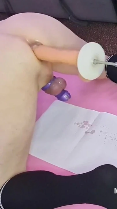 Epic moment from "Mature DILF Mike Essex hands free chastity cage cum and pee squirt on the fucking machine"