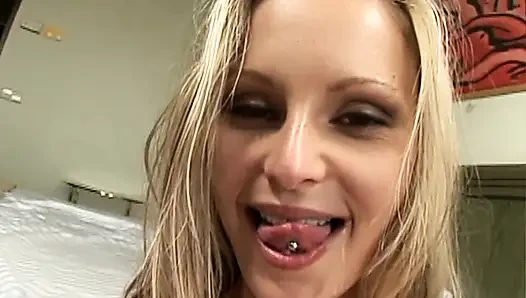 Sokakta tanıştığı sürtüğün götünü parçalıyor