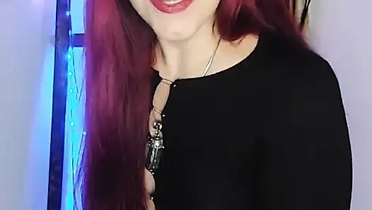 Shyyfxx doyumsuz baldızın sıkı taytı ve büyük götüyle seni baştan çıkarıyor!