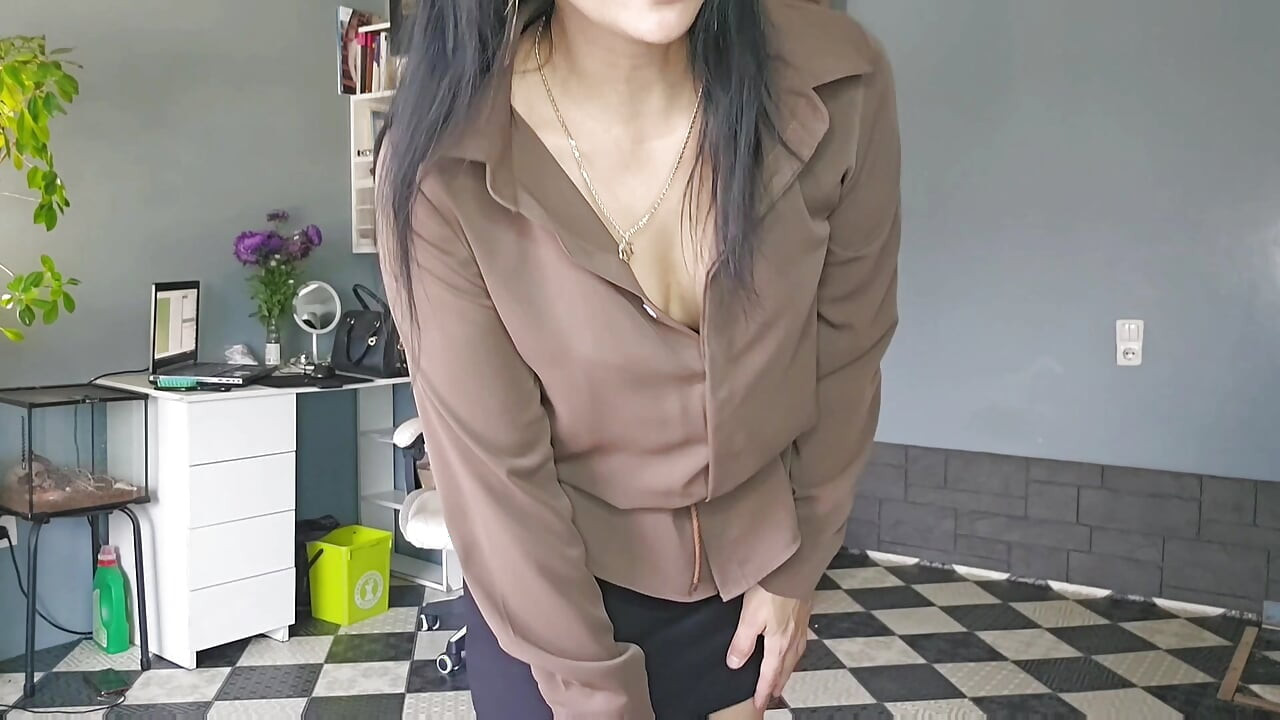 Bana Mastürbasyon Yap, Baştan Çıkarılmış.