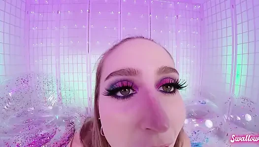 Laney grey lagi asik nyepong sampai tersedak pov