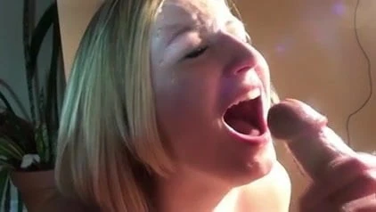 girl take cumshot