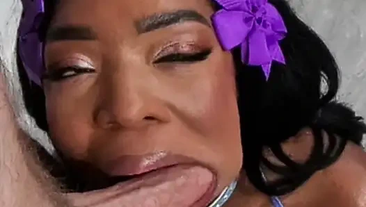 Возбужденная Munro Blaxxx обожает, когда ее трахает Bryan Gozzling