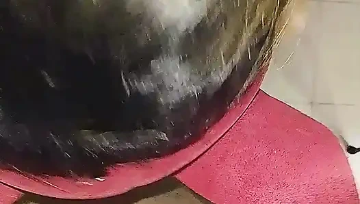 Kocaman bir poposuyla sonunda seks yaptı.