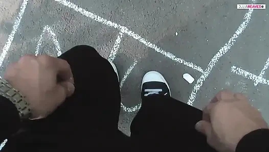 Что мне лучше, круглая лапка или мясистый член