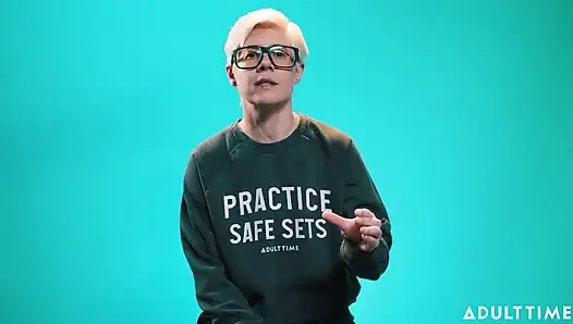 How to Conduct a Consent Meeting on an Adult Film Set - Adult Time Performer Center