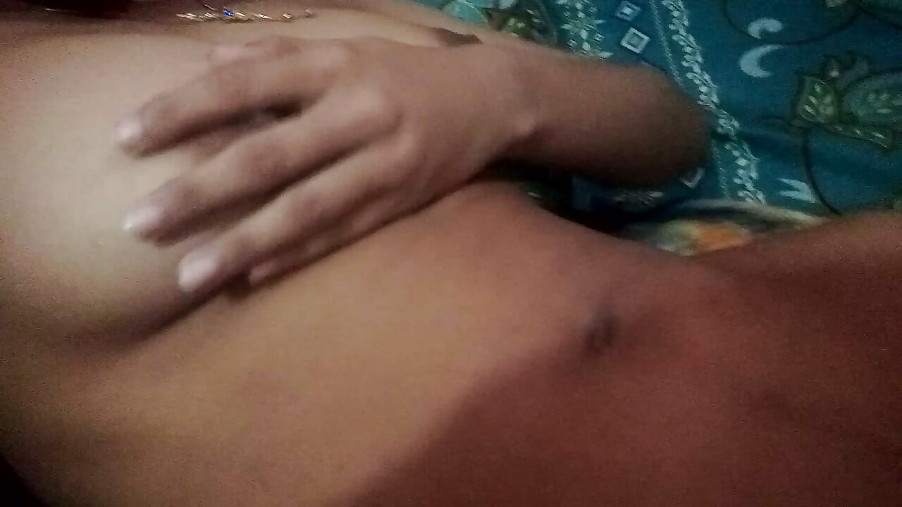 Pige onanerer, desi pige sexvideo, ny xxx video, indisk sexvideo, pige fingerer
